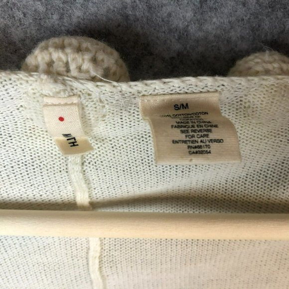 Anthropologie Moth Sweater S M Shawl Shrug Bolero Crochet Pom Trim Cropped Cape - Picture 3 of 10